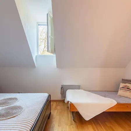 Duplex 6 Pers Avec Balcon Et Parking A - Fr-1-296-507 Apartamento *